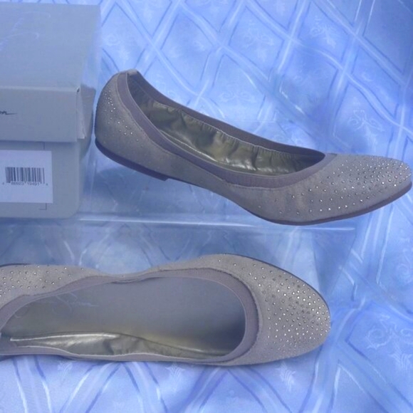 New Jessica Simpson 9.5 Sandaze Ballet Flat Gold Crystals Elastic Sparkle - Picture 2 of 14